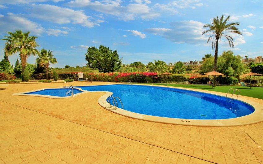 Revente - Apartment -
Villamartín - PAU 8