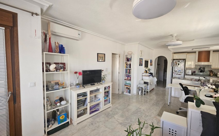 Revente - Apartment -
Villamartín - PAU 8