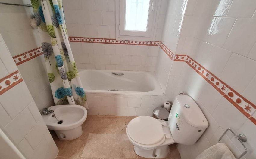 Revente - Apartment -
Villamartín - PAU 8