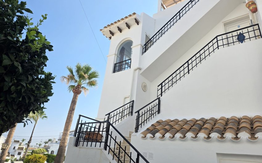 Revente - Apartment -
Villamartín - Verdemar