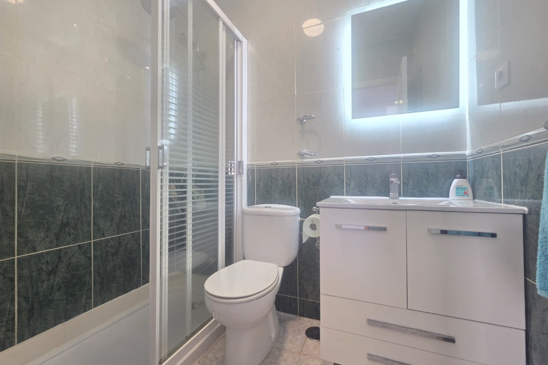 Revente - Apartment -
Villamartín - Verdemar