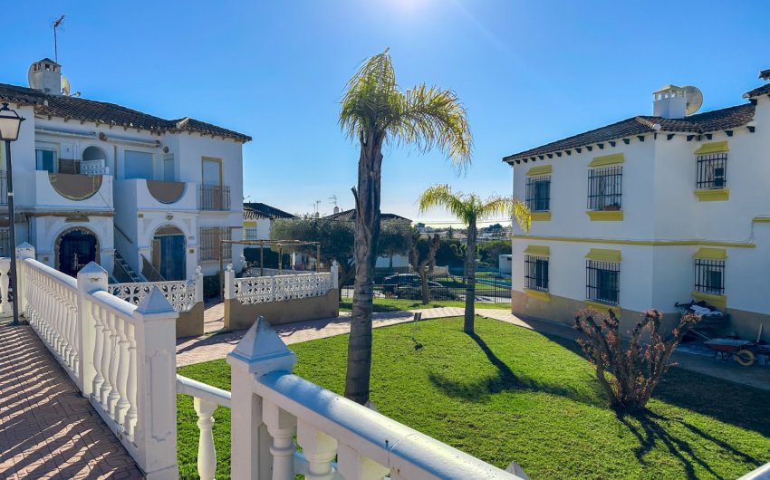 Revente - Apartment -
Villamartín