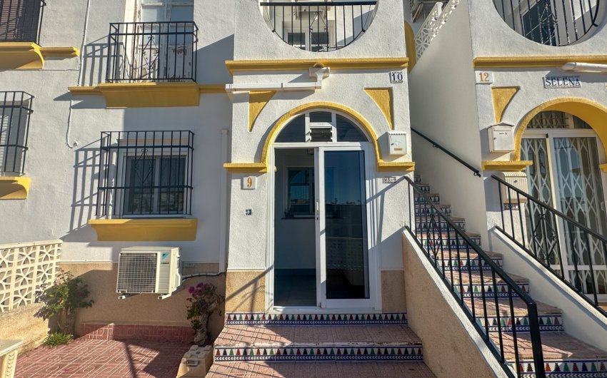 Revente - Apartment -
Villamartín