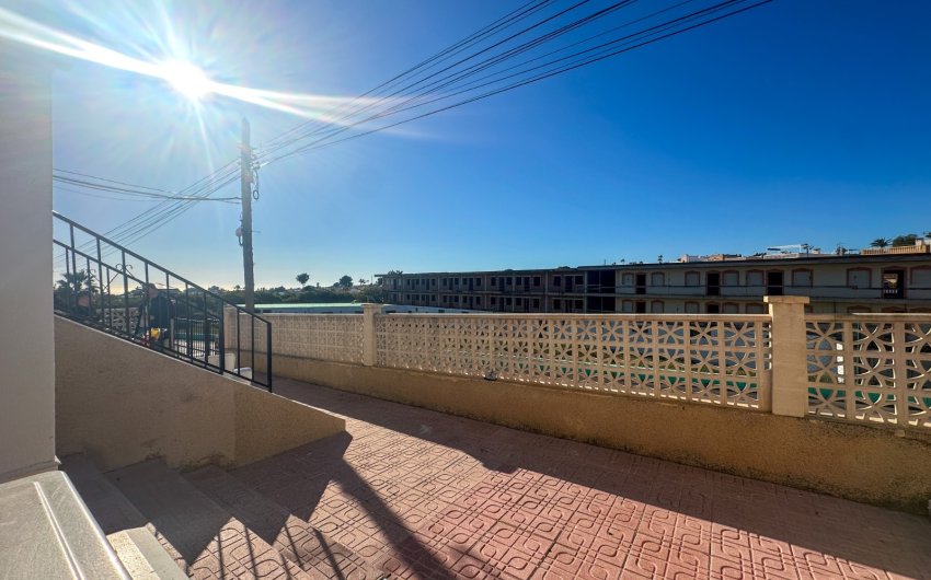 Revente - Apartment -
Villamartín