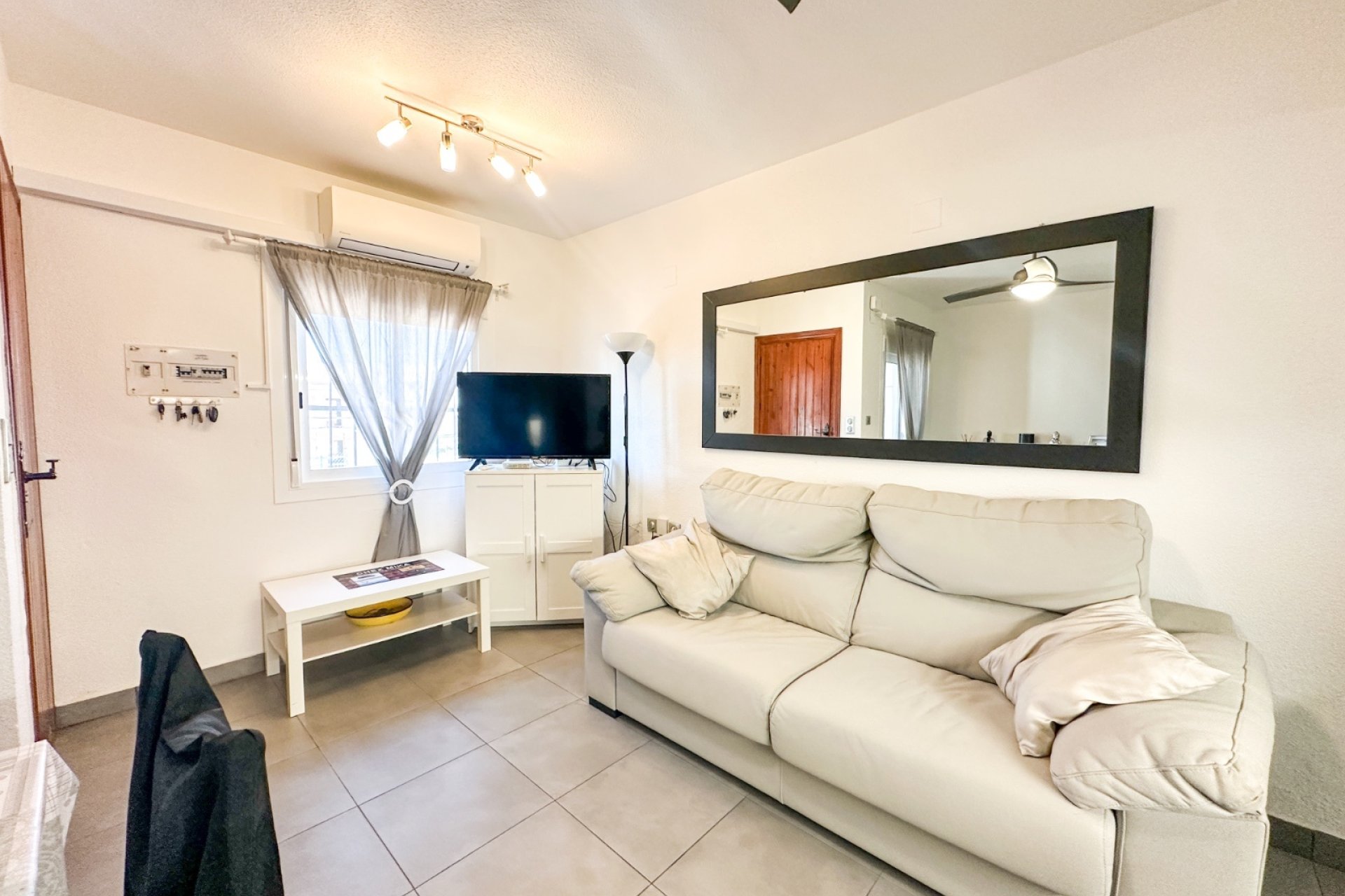 Revente - Apartment -
Villamartín