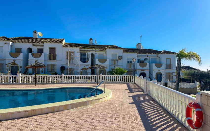 Revente - Apartment -
Villamartín