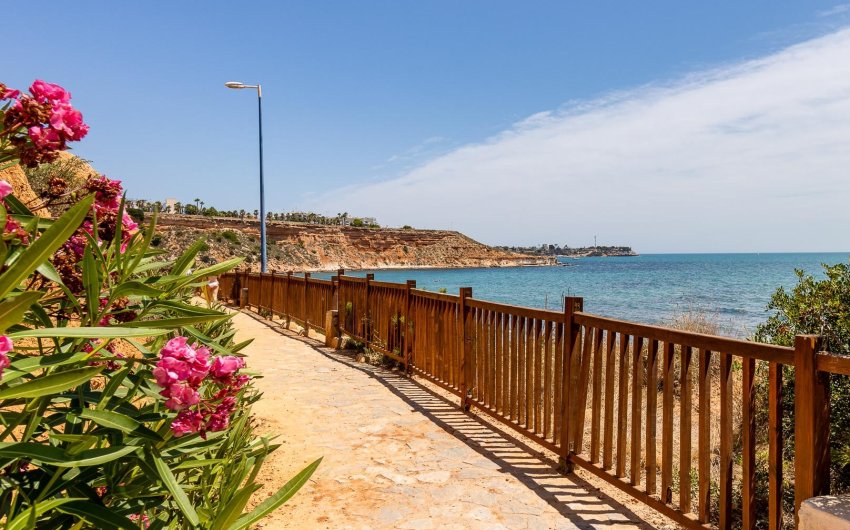 Revente - Attique -
Orihuela Costa - Costa Blanca
