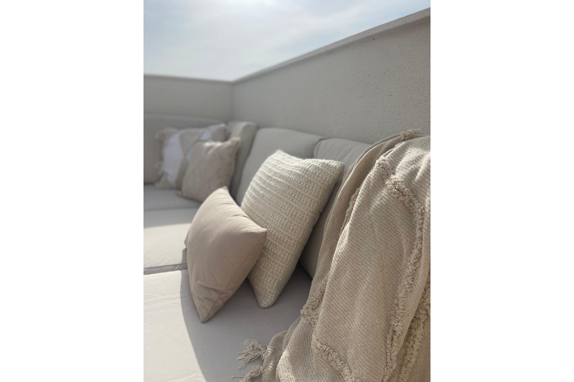 Revente - Attique -
Orihuela Costa - Las Filipinas