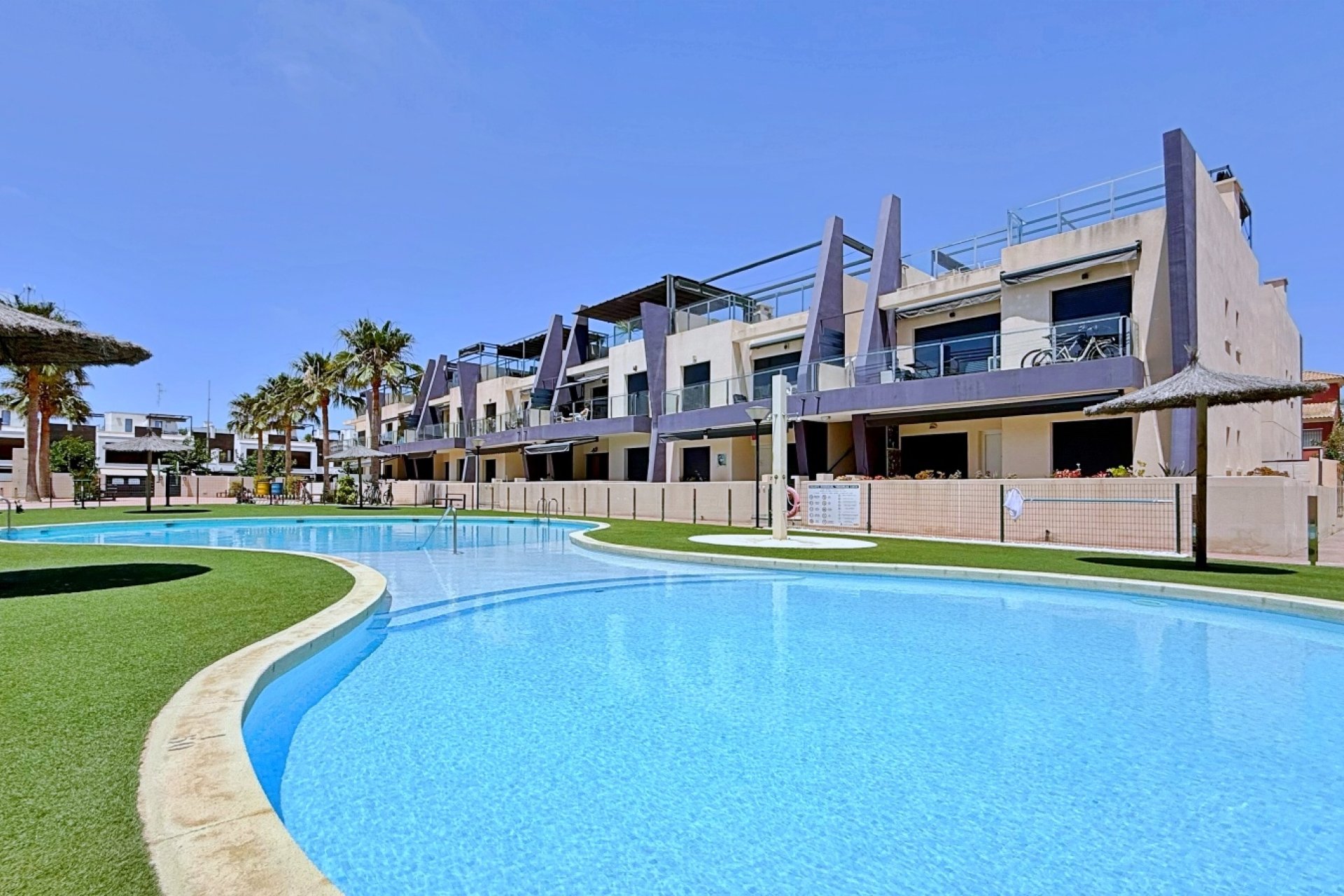 Revente - Attique -
Pilar de la Horadada - Costa Blanca