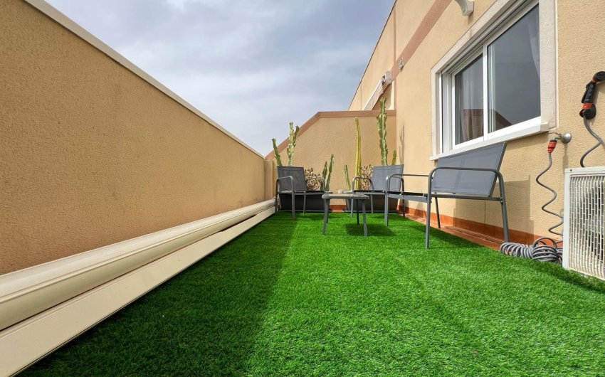 Revente - Attique -
Torrevieja - Centro