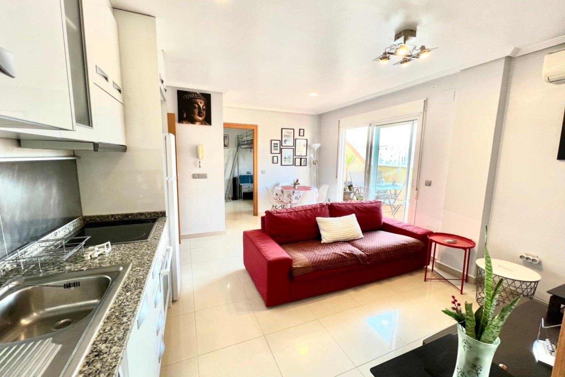 Revente - Attique -
Torrevieja - Centro