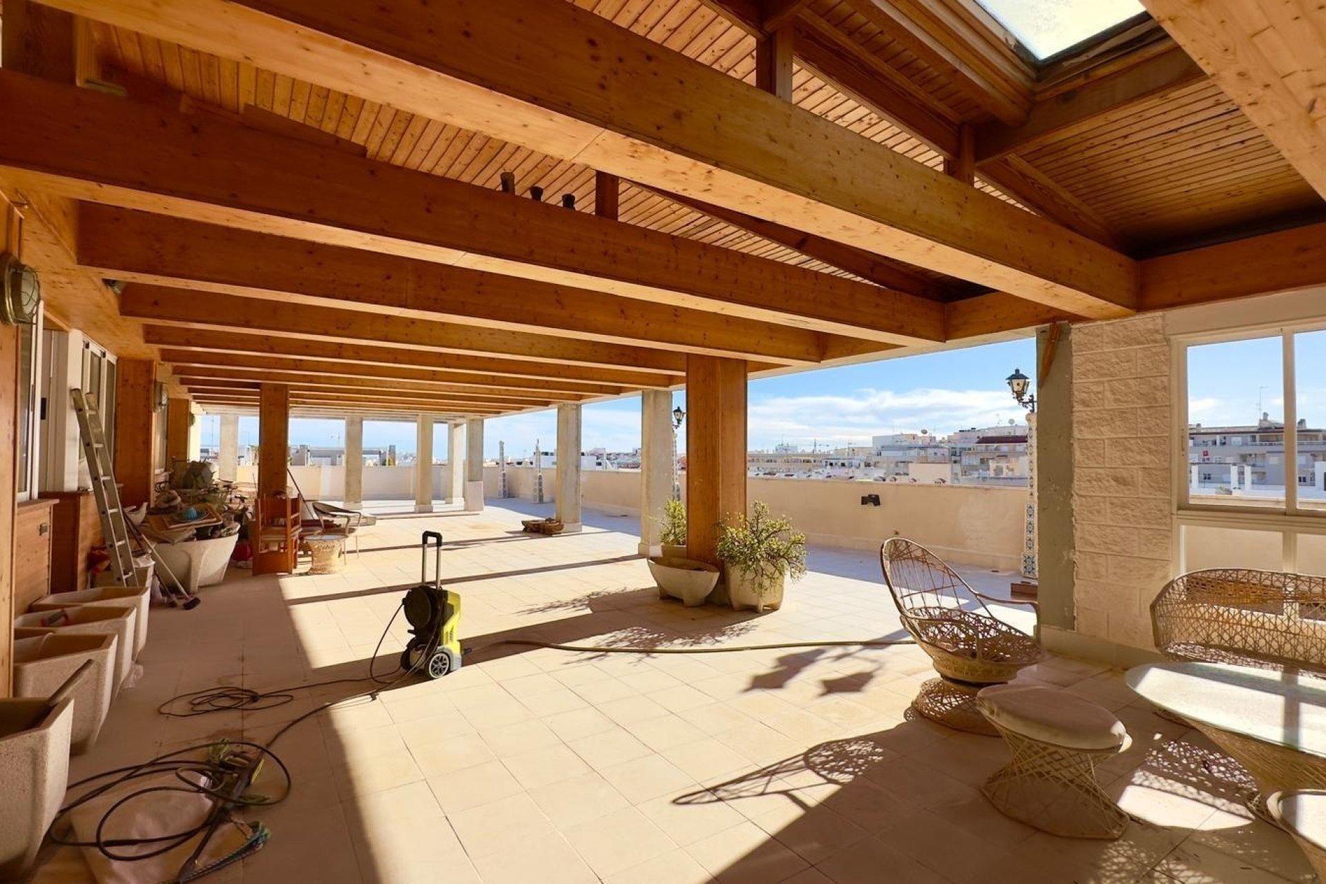 Revente - Attique -
Torrevieja - Centro