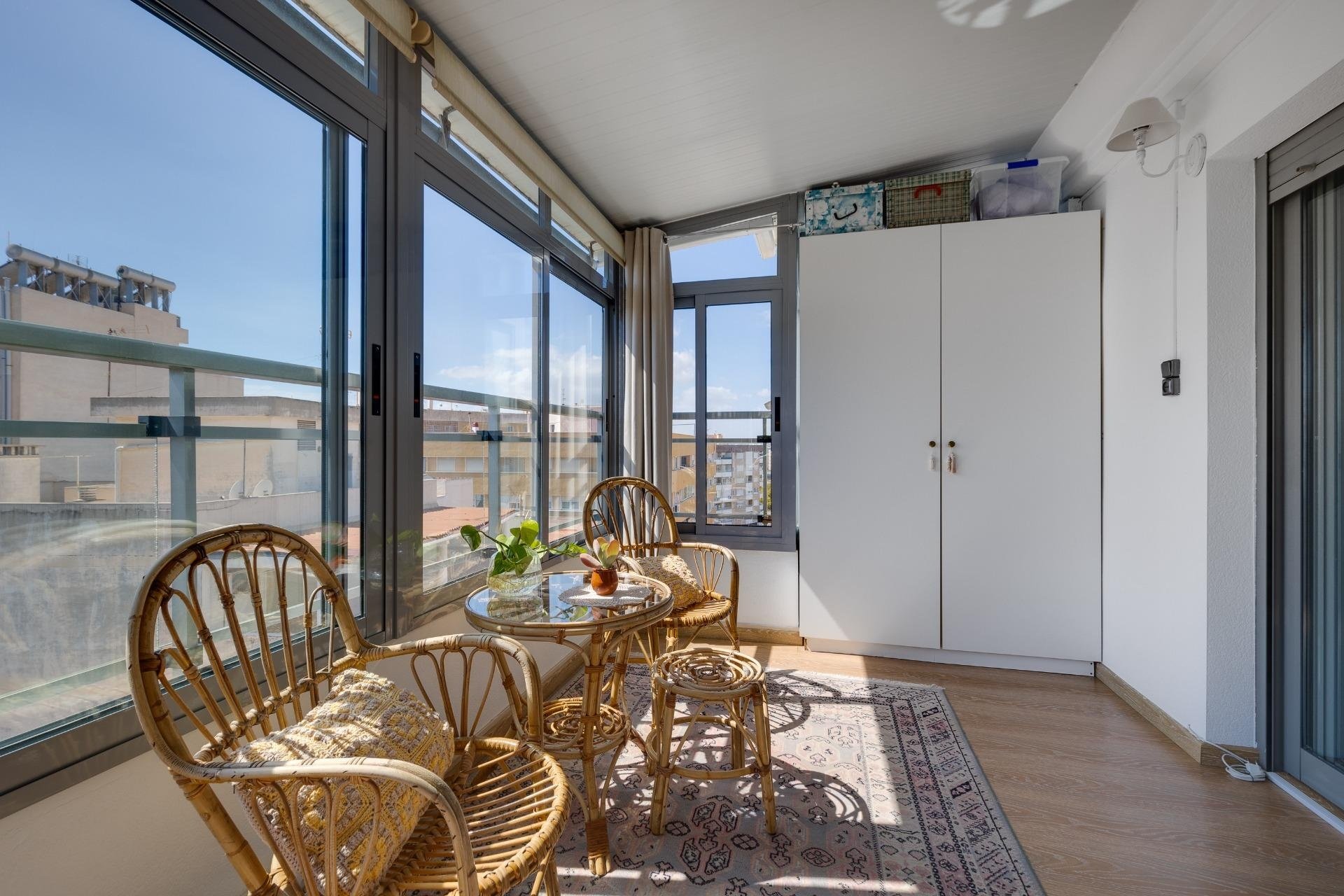 Revente - Attique -
Torrevieja - Centro