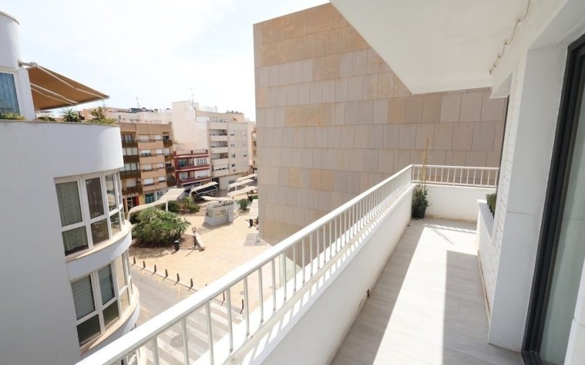 Revente - Attique -
Torrevieja - Costa Blanca