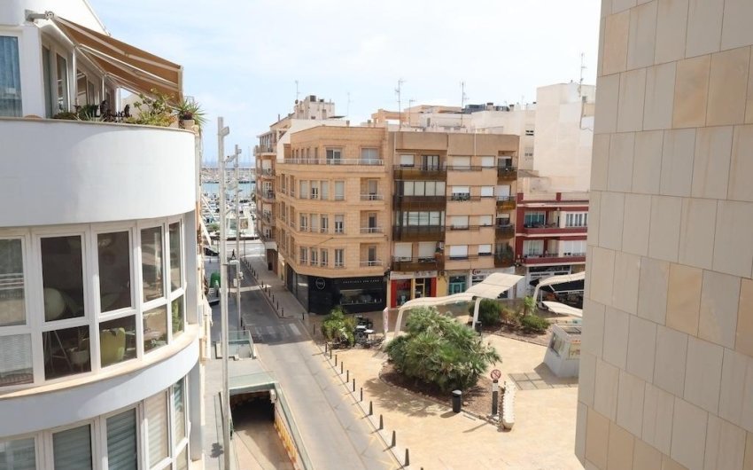 Revente - Attique -
Torrevieja - Costa Blanca