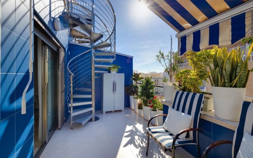 Revente - Attique -
Torrevieja - Costa Blanca