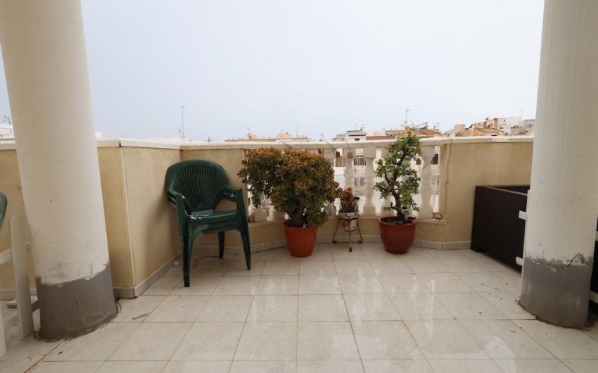 Revente - Attique -
Torrevieja - Costa Blanca
