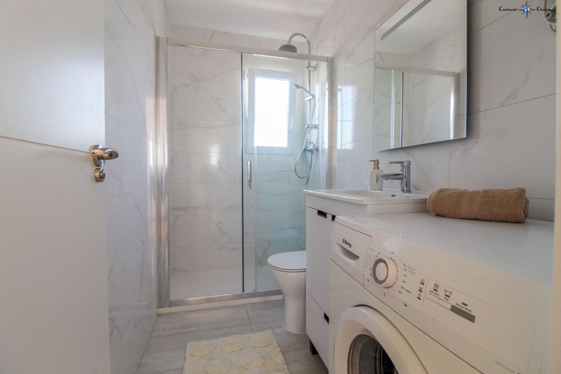 Revente - Attique -
Torrevieja - Punta Prima
