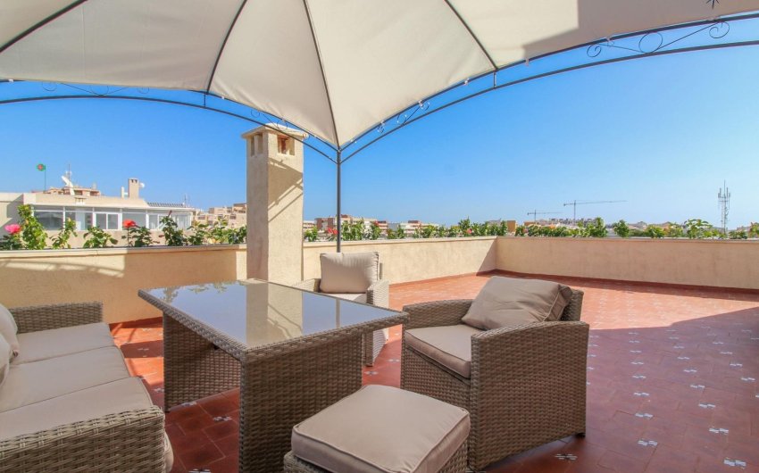 Revente - Attique -
Torrevieja - Punta Prima