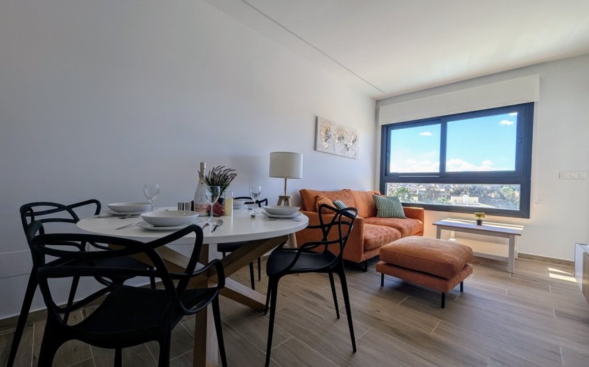 Revente - Attique -
Villamartin - Costa Blanca