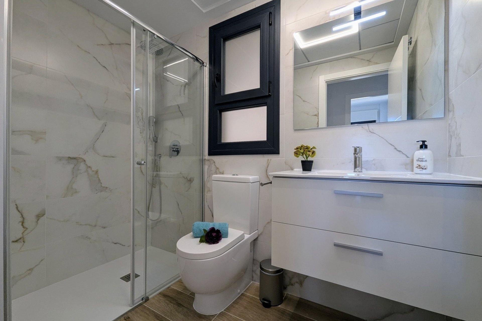 Revente - Attique -
Villamartin - Costa Blanca