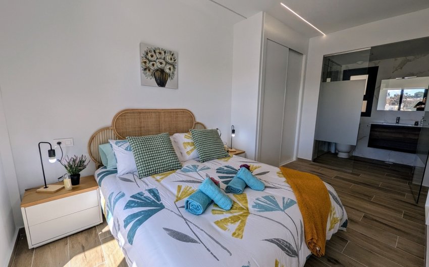 Revente - Attique -
Villamartin - Costa Blanca