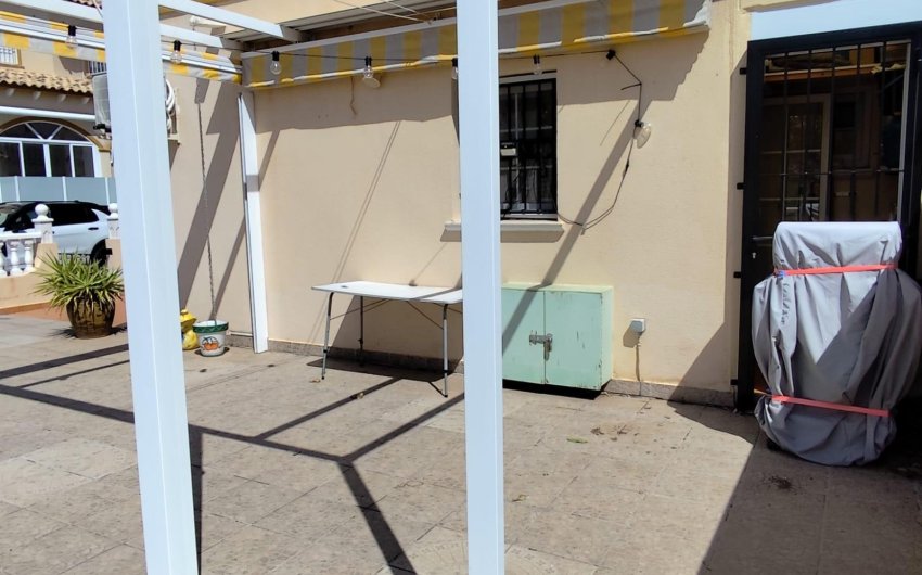 Revente - Bungalow -
Orihuela - Urbanización Perla Del Mar