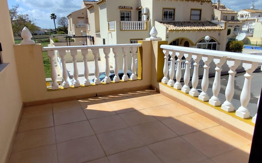 Revente - Bungalow -
Orihuela - Urbanización Perla Del Mar