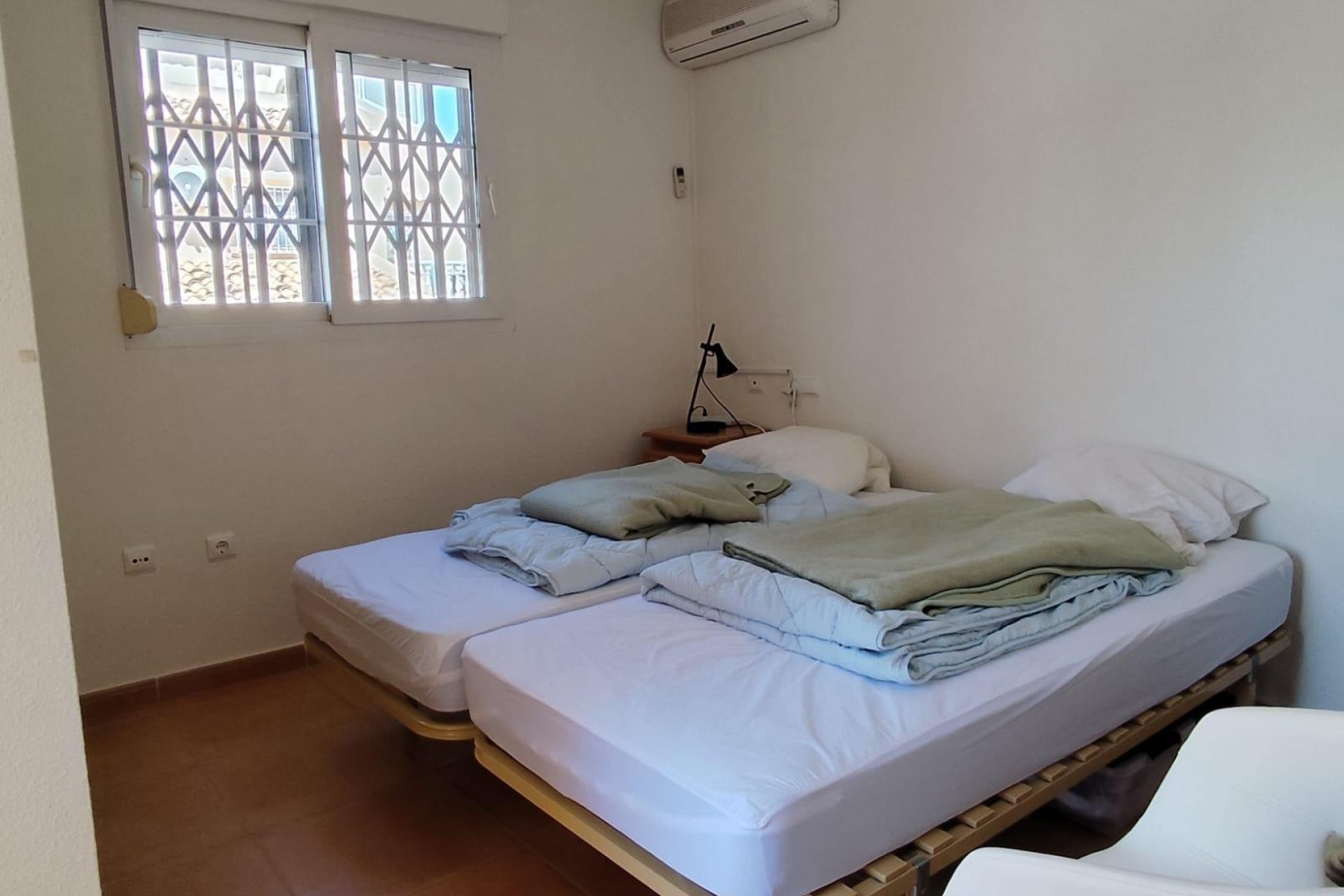 Revente - Bungalow -
Orihuela - Urbanización Perla Del Mar