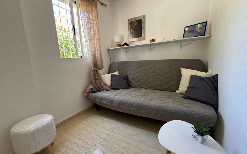 Revente - Bungalow -
Torrevieja - La Siesta - El Salado - Torreta