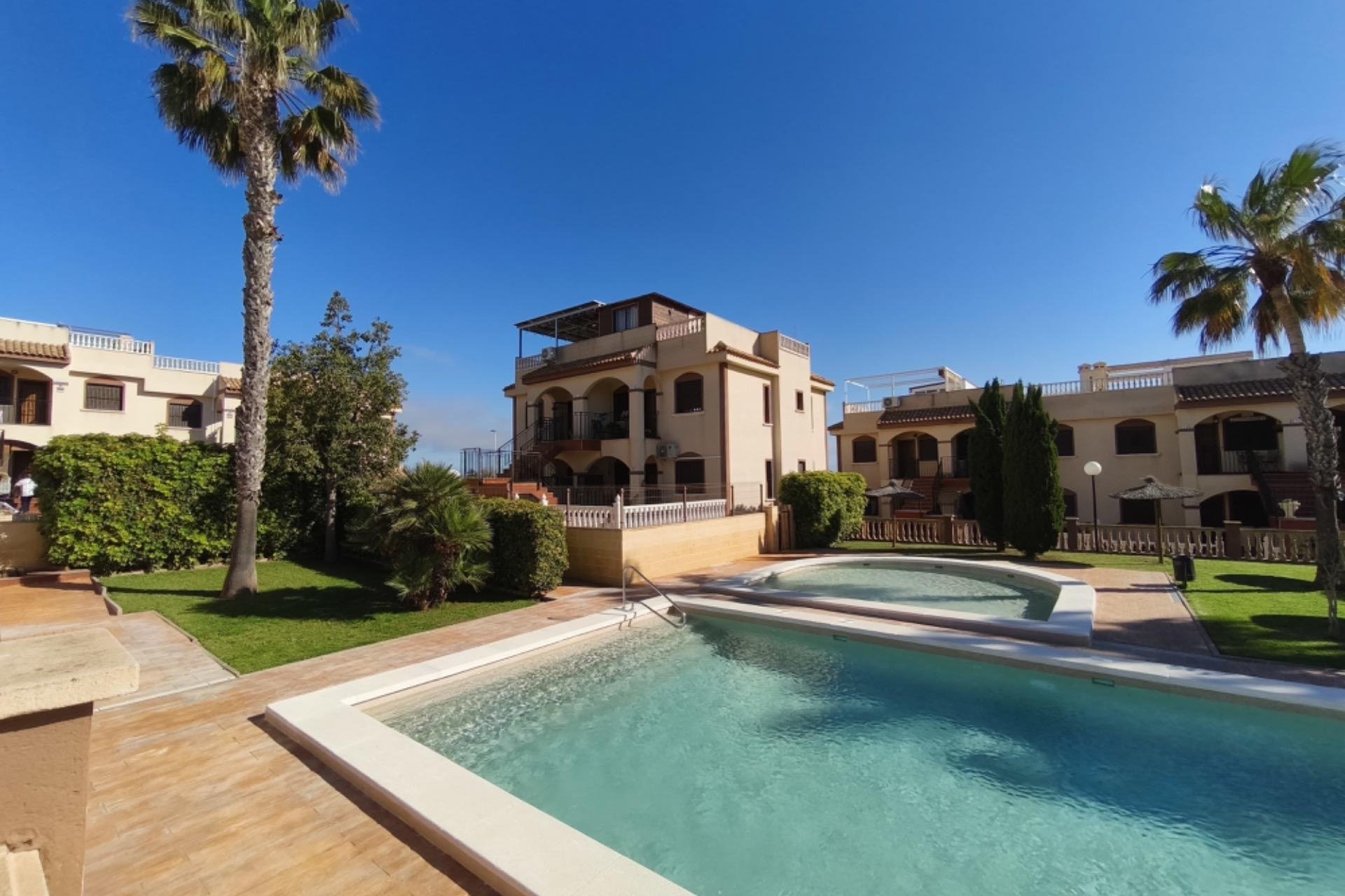 Revente - Bungalow -
Torrevieja - Parque Acuático - Sector 25