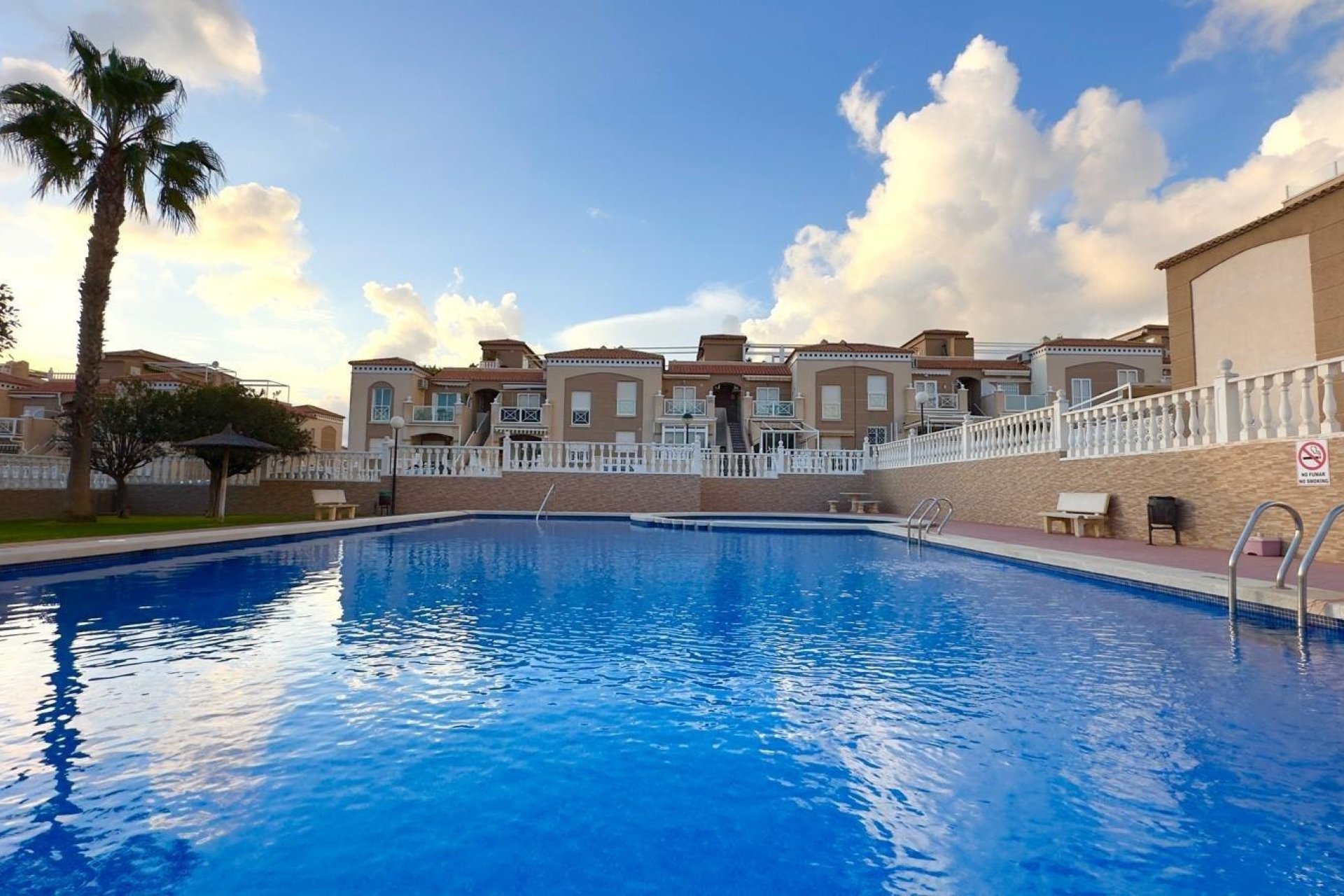 Revente - Bungalow -
Torrevieja - Torreblanca