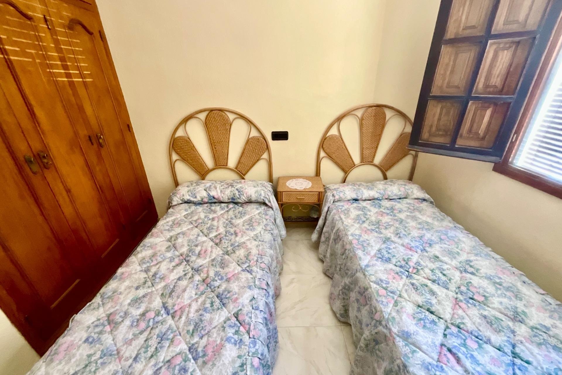Revente - Bungalow -
Torrevieja - Torreblanca