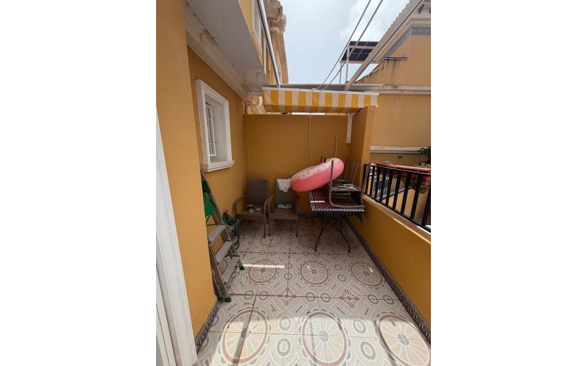 Revente - Bungalow -
Torrevieja - Zona Los Frutales