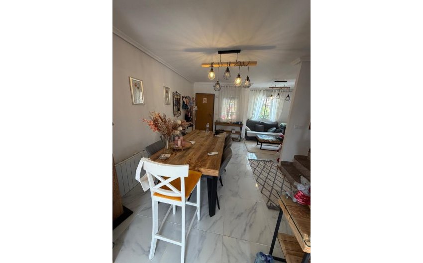 Revente - Bungalow -
Torrevieja - Zona Los Frutales