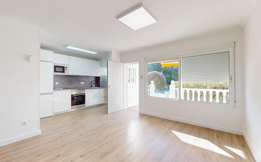 Revente - Bungalow -
Villamartin - Costa Blanca