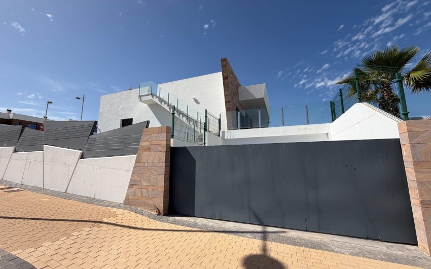 Revente - Casa -
Finestrat - Balcón de Finestrat-Terra Marina