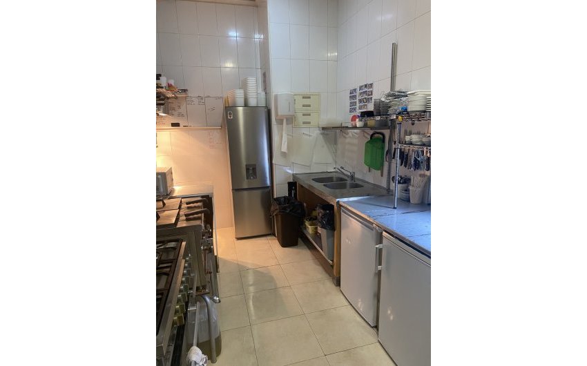 Revente - Commercial -
Algorfa - Inland