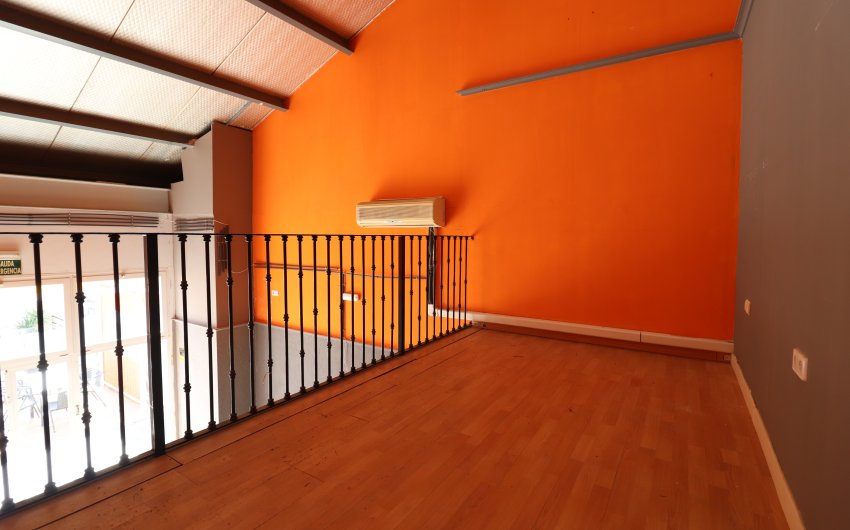 Revente - Commercial -
Algorfa - La Finca Golf Resort