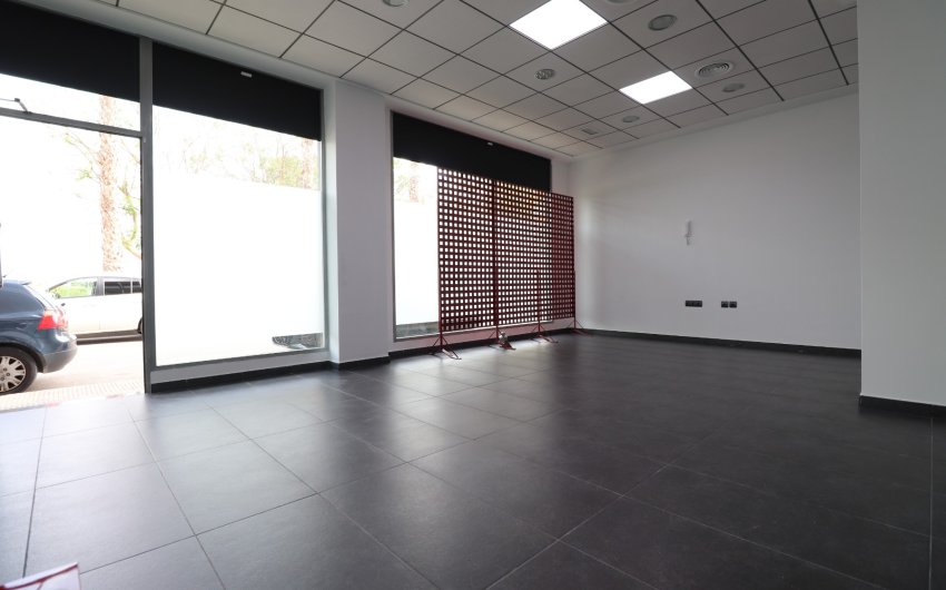 Revente - Commercial -
Benejuzar - Benejuzar - Town