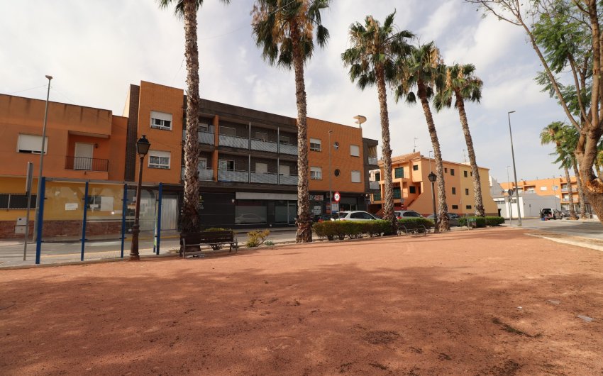 Revente - Commercial -
Benejuzar - Benejuzar - Town