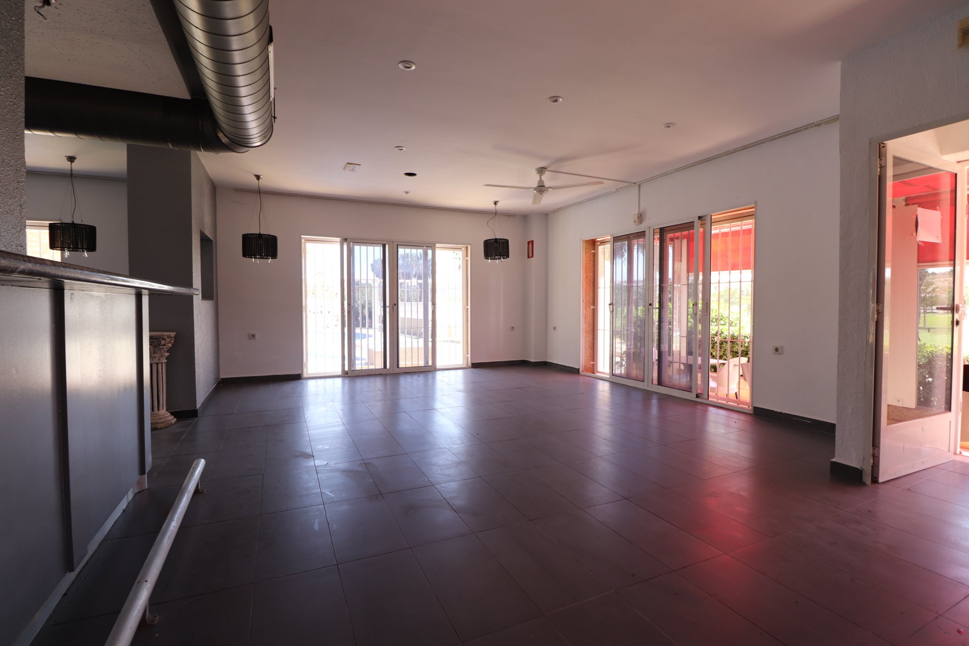 Revente - Commercial -
Ciudad Quesada - La Marquesa Golf