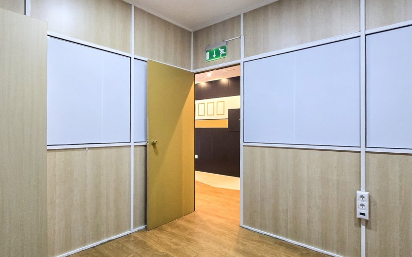 Revente - Commercial -
Guardamar del Segura - Center