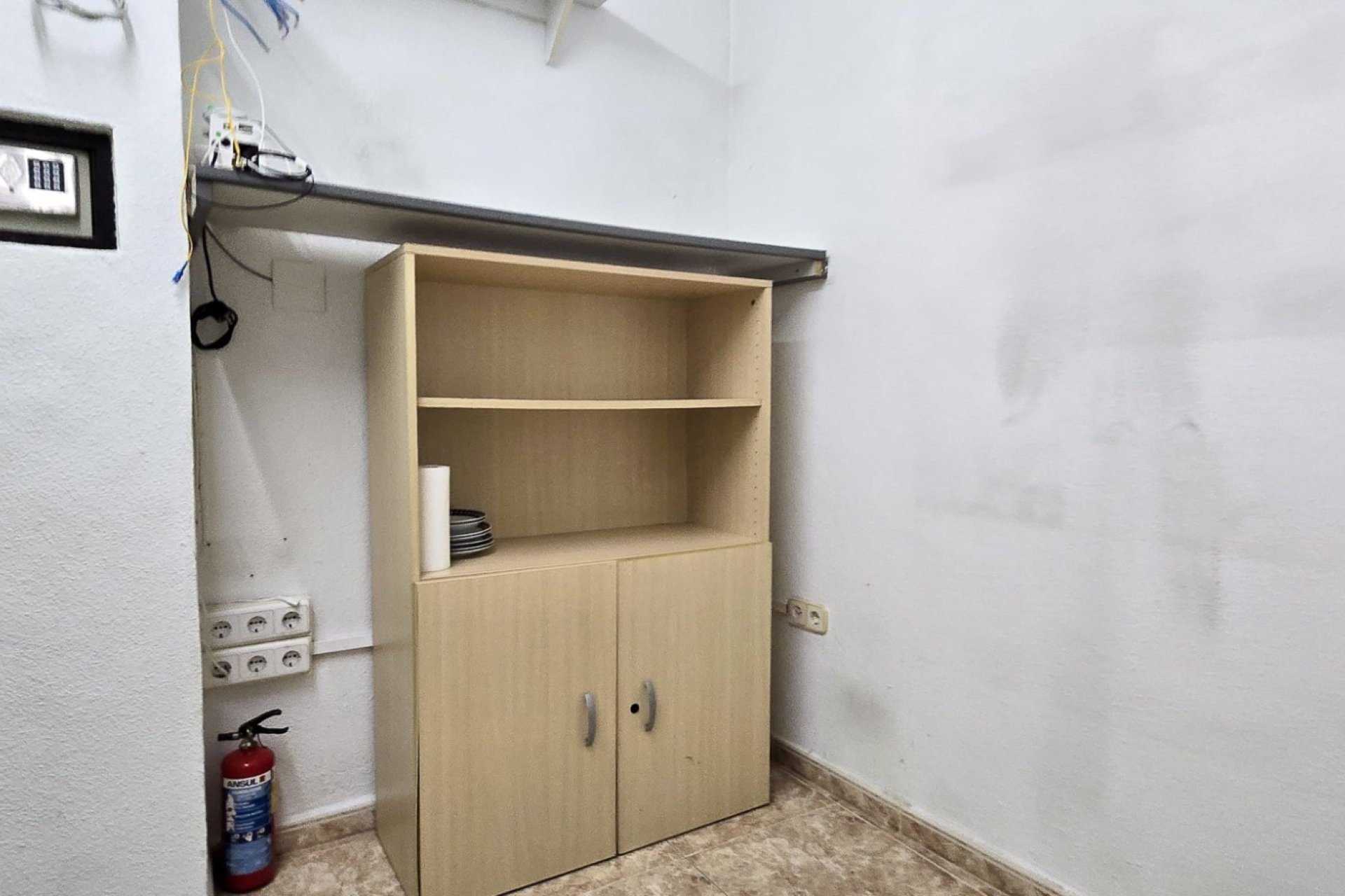 Revente - Commercial -
Guardamar del Segura - Center