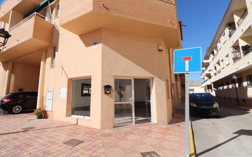 Revente - Commercial -
Jacarilla - Jacarilla - Town