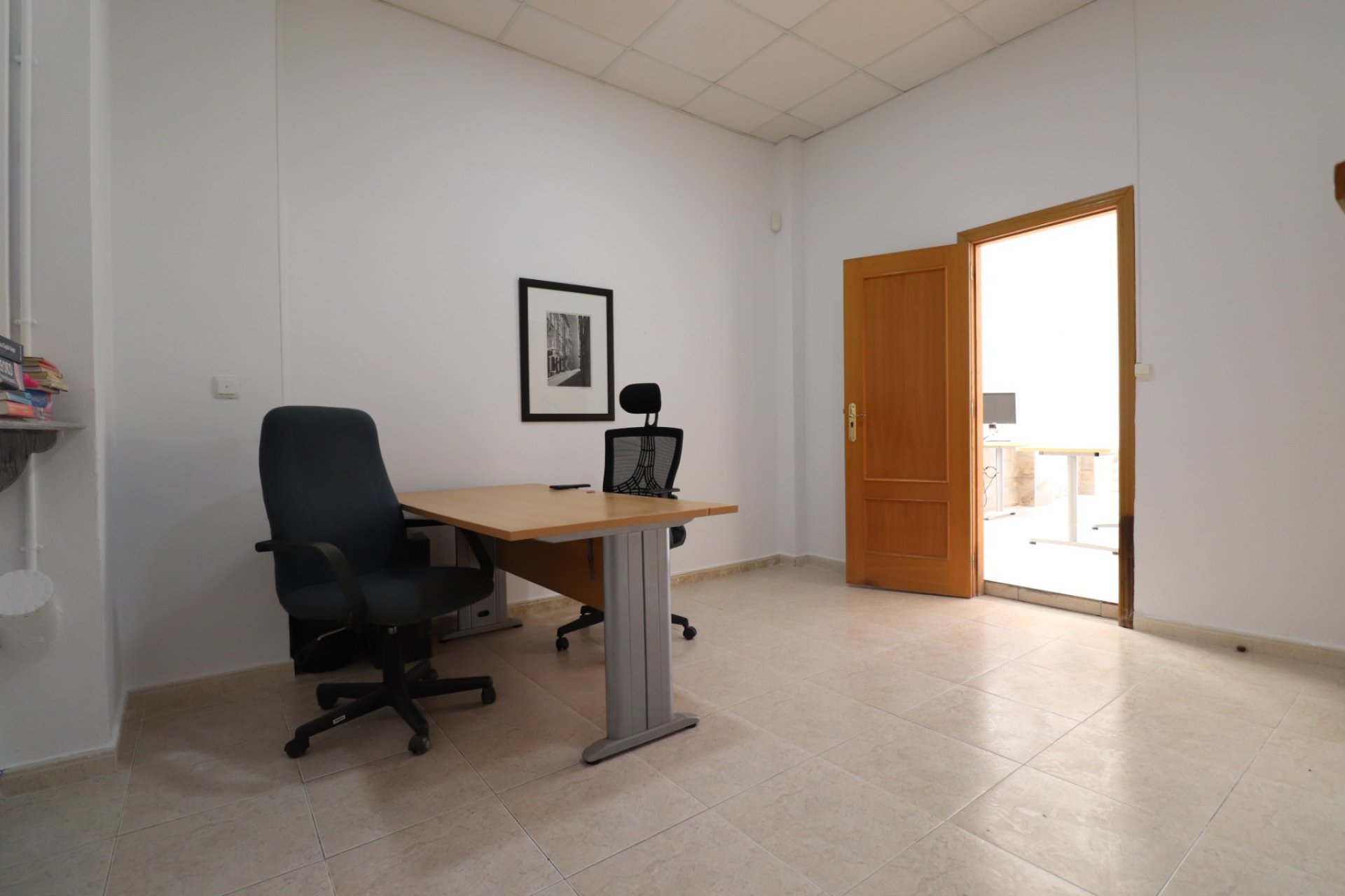 Revente - Commercial -
Jacarilla - Jacarilla - Town