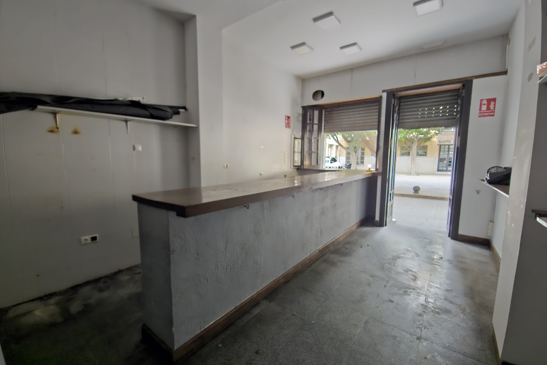 Revente - Commercial -
Orihuela