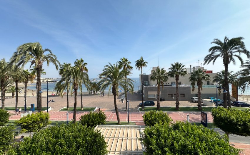 Revente - Commercial -
San Javier