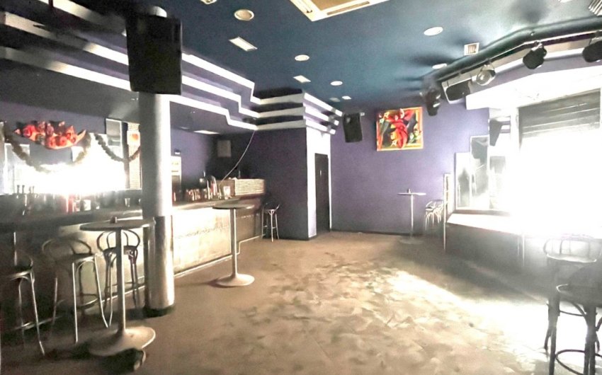 Revente - Commercial -
Torrevieja - Playa del Cura