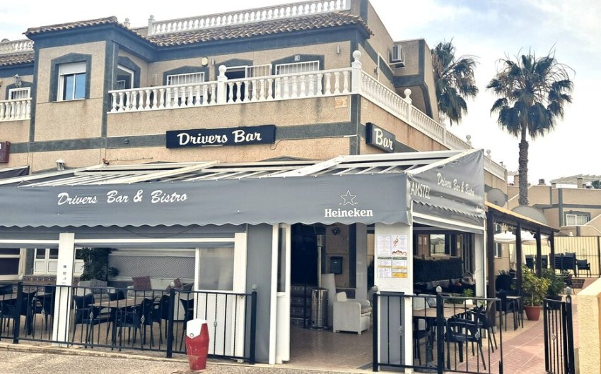 Revente - Commercial -
Villamartin - Orihuela Costa